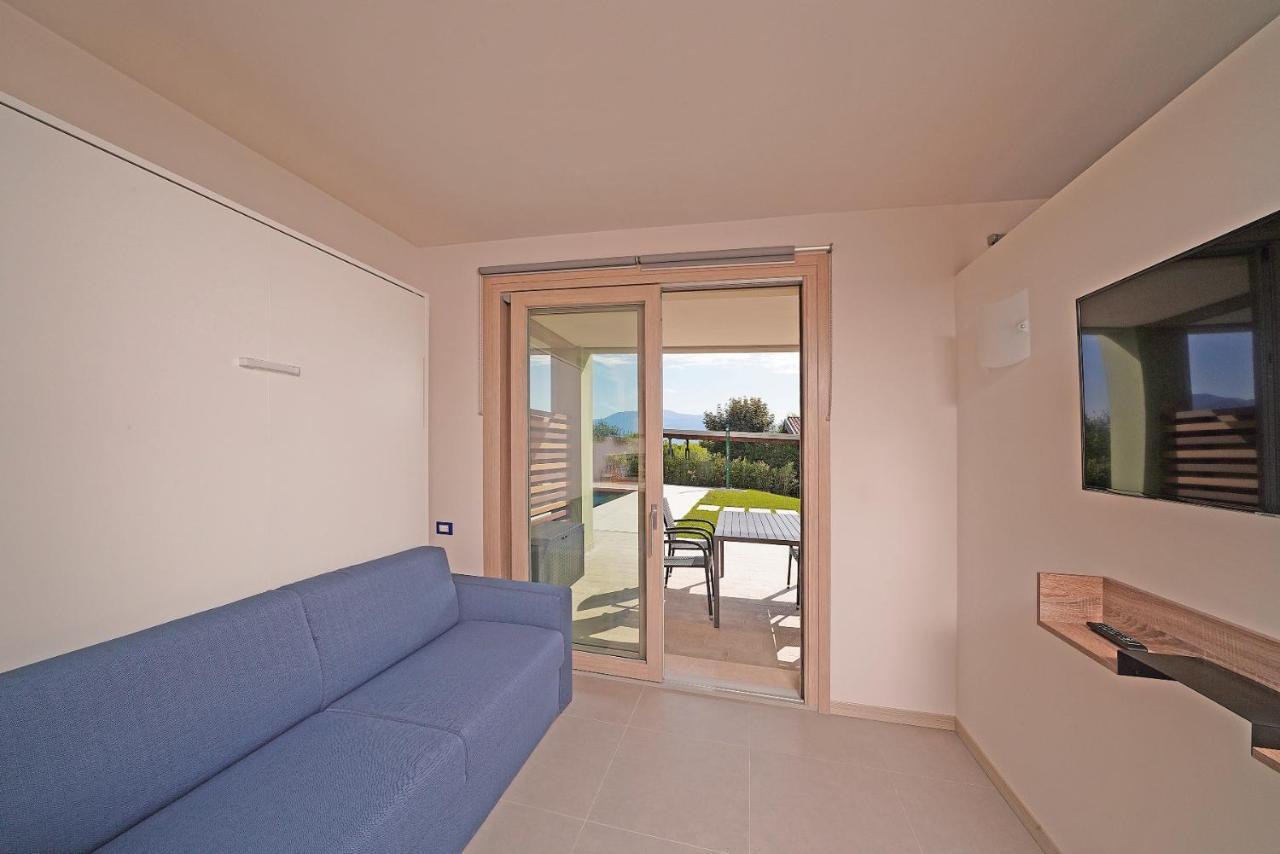 Gardaliva Blue Studio 3 Manerba del Garda Eksteriør billede
