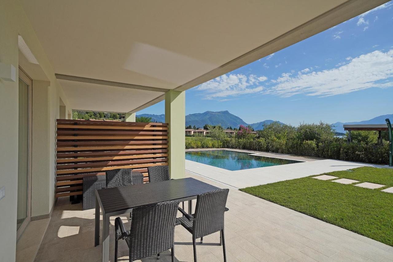 Gardaliva Blue Studio 3 Manerba del Garda Eksteriør billede
