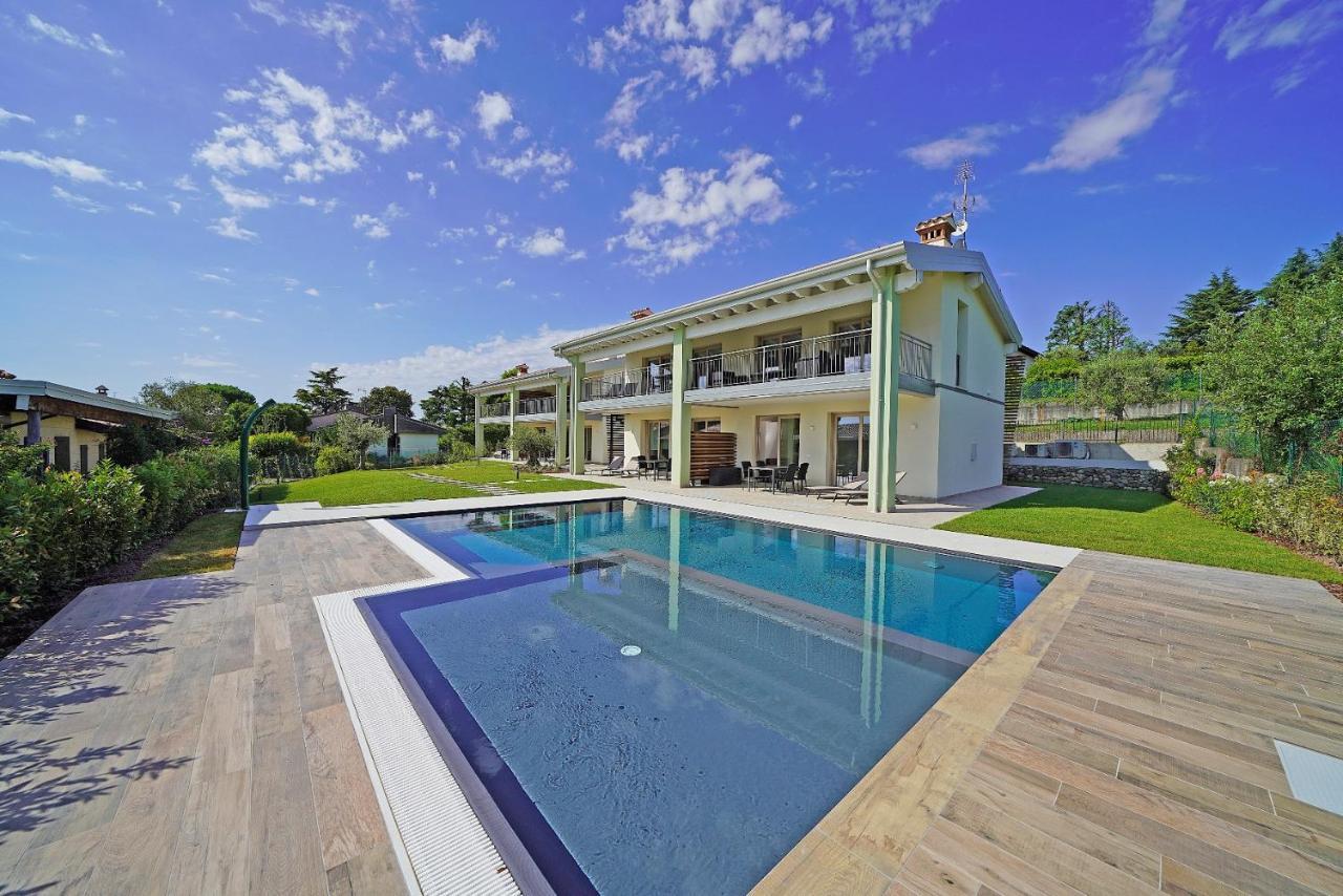Gardaliva Blue Studio 3 Manerba del Garda Eksteriør billede